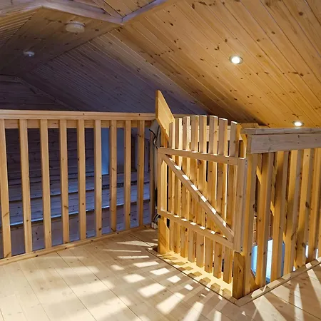 Maentyranta Chalet