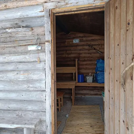 Maentyranta Chalet